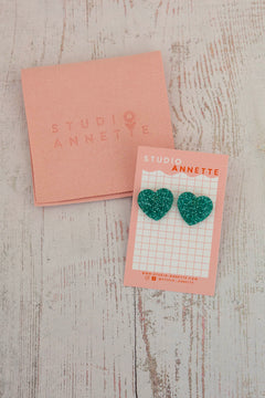 Boucles d'oreilles puces coeurs