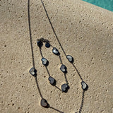 Collier 5 cœurs nacrés