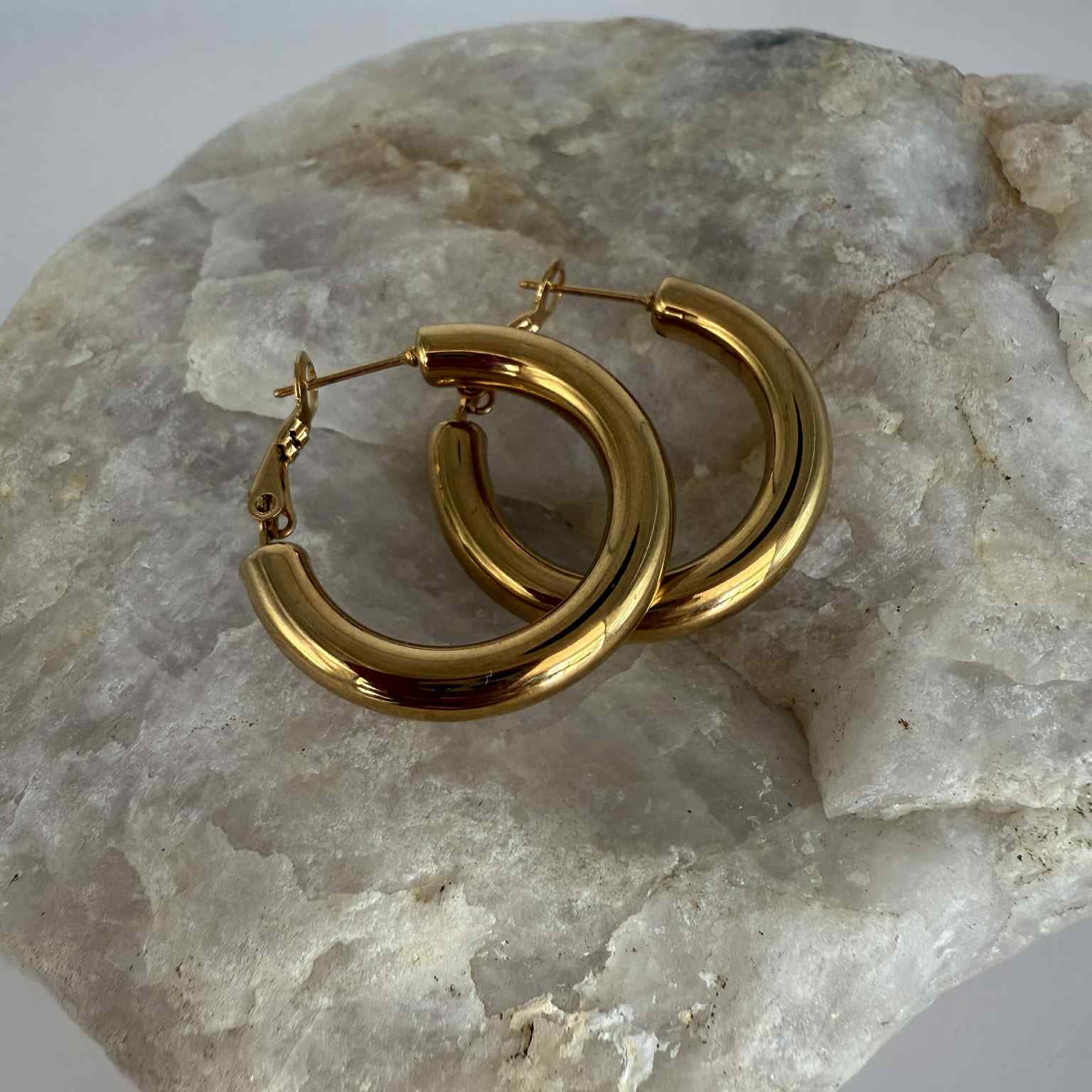 Boucles d'oreilles créoles Love Ibiza