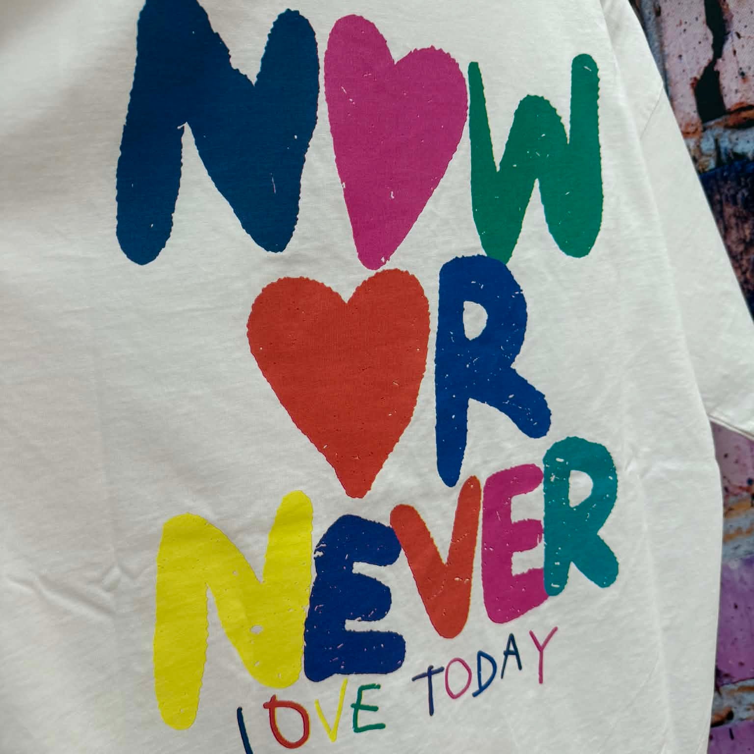 T-shirt “Now or Never” ✨